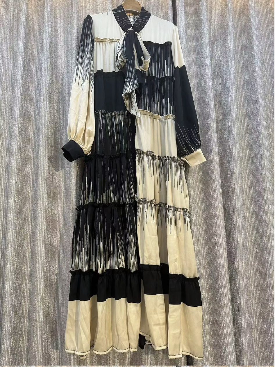 Vintage Beauty Maxi (Black/Cream)