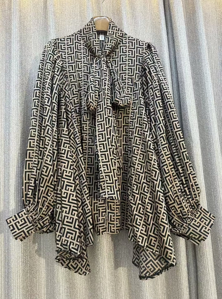 Vintage Beauty Top (Geo Pattern)